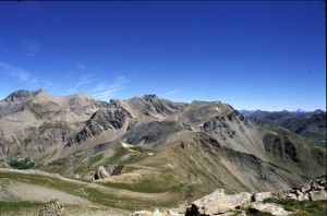 le Mont Pelat (3050m & les Garrets (2822m) vus du sommet de la l'Avanche (2729m), 1990